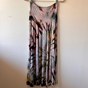Tie-dye Maxi Skirt (US S/M)